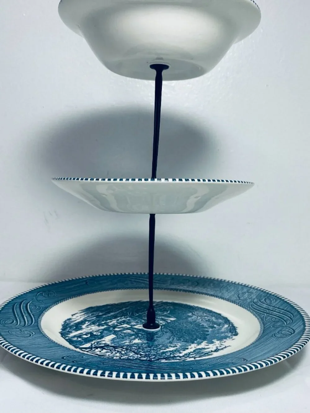 VNTG Currier & Ives 3-Tier Tidbit Tray 10